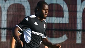 Judecătorii au dat decizia în cazul lui Kader Keita, fotbalistului Rapidului care a fost acuzat de ucidere din culpă: a scăpat definitiv de controlul judiciar!