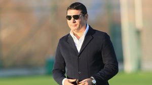 Cristi Borcea și Alina Vidican au făcut cununia civilă: **"Suntem fericiți! Normal că am avut emoții"