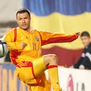 Adrian Ilie a făcut show, ca pe vremuri, în Romania All Stars – Galatasaray Legends! Cum arată la 49 de ani, în echipamentul de joc, „Cobra” care ne-a făcut să visăm la Coupe du Monde 1998 | FOTO