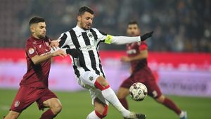 Lovitură grea pentru Astra! Constantin Budescu, suspect de ruptură musculară la gambă! Cât ar putea lipsi vedeta giurgiuvenilor | EXCLUSIV