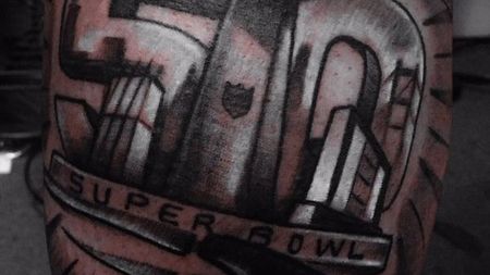 Cel mai neinspirat dintre pământeni. Un suporter și-a făcut un tatuaj, dar soarta i-a dat o lovitură cruntă