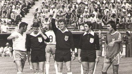 Doliu în fotbalul românesc! Un nume uriaș din arbitraj a încetat din viață. EXCLUSIV | Reacția lui Adrian Porumboiu și povestirea savuroasă cu Nicolae Dobrin: "Nea Otto, orice ai face, tot o bat singur pe Dinamo"
