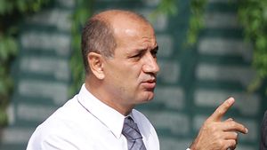 „A nenorocit o muncă de 16 ani!"**