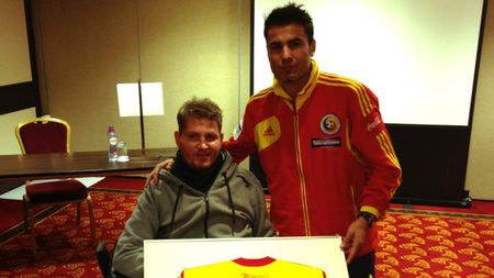 Mihai Neșu, alături de națională!** Mutu:"Hai România!"