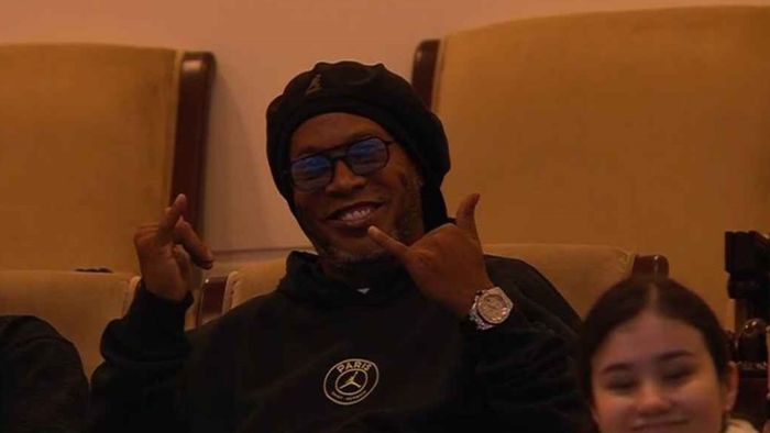 Brazilianul Ronaldinho, lovitură fabuloasă dată de emisiunea Survivor! Ce sumă uriașă a primit pentru un singur episod: repetă PRO TV gestul?!