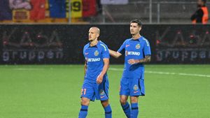 Meme Stoica sare în apărarea lui Vlad Chiricheș după meciul de coșmar cu Nordsjaelland. „N-am auzit aşa ceva!”