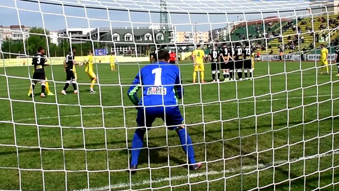 Victorie de poveste cu Academica și CS Mioveni își menține șansele la promovare.** Florin Marin explică întoarcerea de scor de la 0-2 la 3-2: 