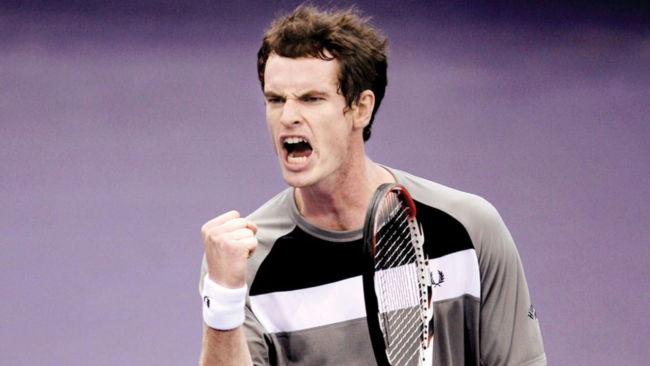 Coșmarul continuă pentru Roger Federer: Murray îl învinge din nou și merge în finala de la Doha