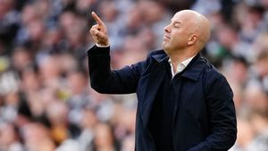 Ungurii dau lovitura la care românii nu pot visa. Liverpool cumpără un al doilea fotbalist maghiar: 60.000.000 de euro