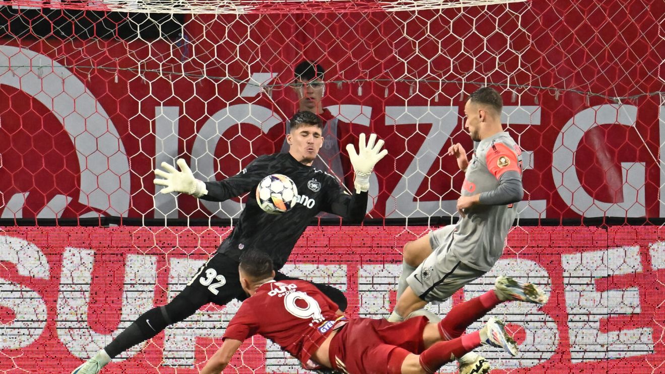 I-a luat apartament și acum l-a făcut praf, imediat după Sepsi - FCSB 0-1. „Dă, bă, cu pumnul! Dacă ar avea puțină bărbăție în el, aș lua zeci de milioane de euro pe el”