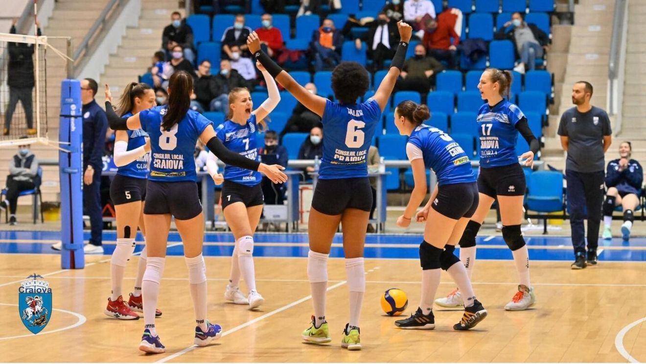 SCM Craiova va fi pregătită de antrenorul Rapidului. Giuleștenii aduc un tehnician cu CV de Champions League | EXCLUSIV