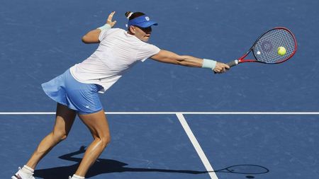 Fostul număr 2 WTA sfidează vârsta la revenirea în circuit! A învins o adversară cu 25 de ani mai tânără și s-a calificat în finala turneului de 100.000 de dolari de la Dubai