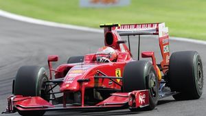 Kimi Raikkonen, încă un an la Ferrari