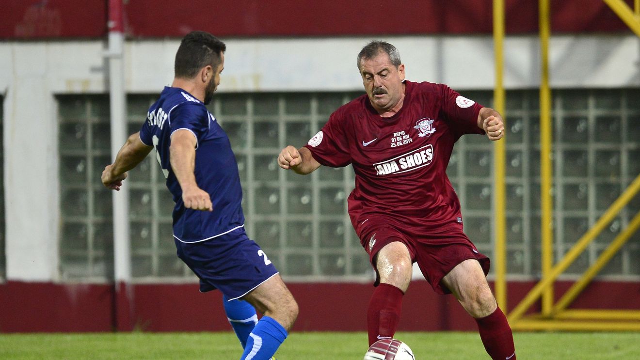 Mișcarea CFR va fi antrenată de fostul atacant rapidist Vasile Caciureac și va fi finanțată prin donații. Doctorul Pârvu: "E un test, să vedem dacă se mai poate face ceva în România cinstit"