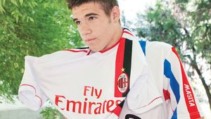 Gattuso de la Dunăre!** Un puști de doar 16 ani a prins transferul vieții: Alex Tudorie a semnat cu AC Milan