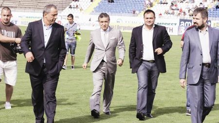 "Nu tac pe banii mei"