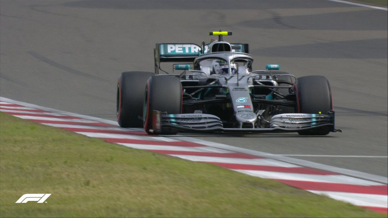 Mercedes defilează în Formula 1. Bottas va pleca din pole-position în MP al Chinei, urmat de Hamilton. Cum arată grila de start