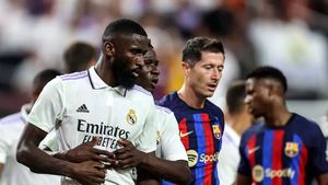 FC Barcelona răspunde atacurilor dure venite din partea lui Bayern Munchen, după transferul vedetei Robert Lewandowski! Joan Laporta îl face praf pe Julian Nagelsmann