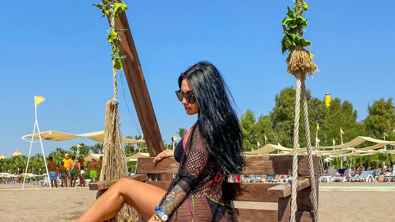 Ana Porgras intră în luptă la Survivor! Fosta gimnastă este cea mai sexy concurentă din Republica Dominicană | GALERIE FOTO