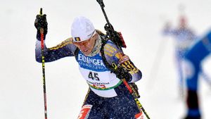 BIATLON | Eva Tofalvi a terminat a zecea din coadă în proba de urmărire la Cupa Mondială. Domraceva, din Belarus, a câștigat detașat