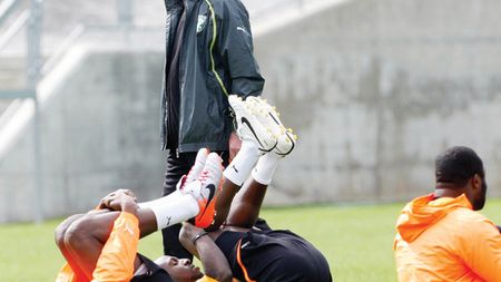 Eriksson a început pregătirea cu 13 oameni: 4 portari și 9 fundași!