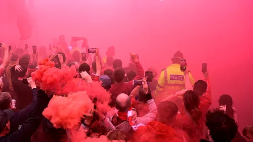 Așa se trăiește un meci al lui Liverpool! Nebunie pe Anfield înaintea meciului care poate să-i aducă titlul lui Jurgen Klopp. Imagini unice | VIDEO EXCLUSIV
