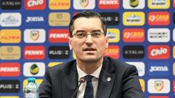 S-a terminat! Răzvan Burleanu a anunțat decizia care lovește crunt Steaua: „Cluburile de drept public nu mai pot evolua în play-off din sezonul 2028/2029!”