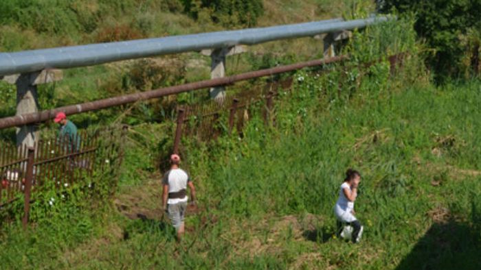 E ireal ce s-a întâmplat vineri pe terenul de fotbal al uneia dintre cele mai cunoscute echipe din România. Totul a fost filmat 