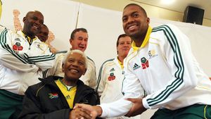 Fostul președinte Mandela nu va asista la ceremonia de deschidere a CM