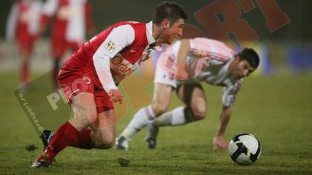 "Câinii" țin ritmul!** Curtea de Argeș - Dinamo 1-3!