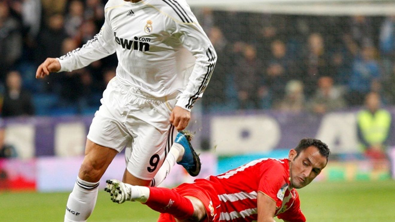 VIDEO** Ronaldo își provoacă fanii la un concurs de driblinguri! Vezi ce record deține starul Realului!