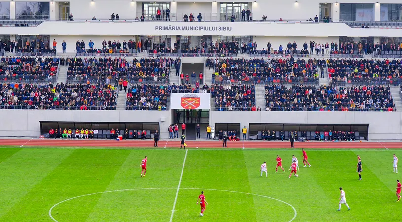 Echipa care anunța public că nu va mai încerca să joace pe stadionul din Sibiu, fiindcă nu e dorită, își dispută ultimul meci din acest an chiar pe arena Hermannstadtului