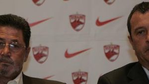 Cornel Dinu: "Dinamo joacă exact cum vrea Redinc!"