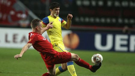 "Problema Tănase" nu are variante pentru Gigi Becali!** Patronul Stelei știe una și bună: "Joacă acolo unde vreau eu, fără artificii! E ORDIN!"