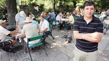 Rege fără școală!** Totul despre cel mai bun șahist român al momentului