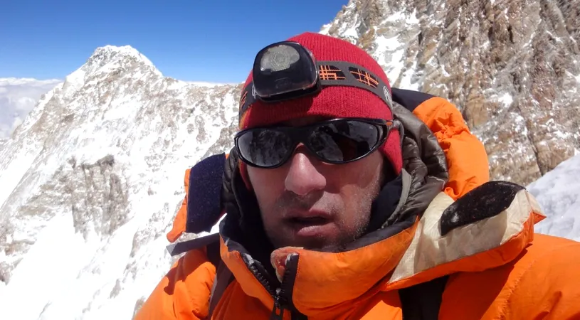 Horia Colibășanu a cucerit vârful Kangchenjunga, încă neatins de niciun alpinist român