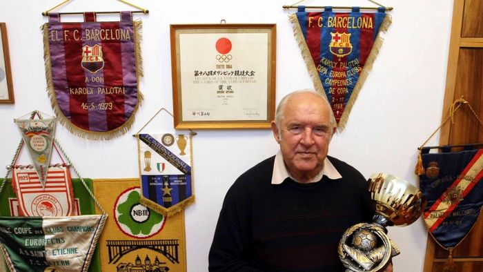 "Ne mai înjură românii?" A murit marele prieten al României, maghiarul Palotai, arbitrul care ne-a ajutat să mergem la Euro 1984. Palotai le-a anulat gazdelor două goluri în celebrul Cehoslovacia-România, de la Bratislava: "A arbitrat mai bine ca un român!"