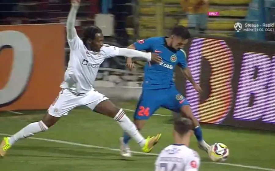 Momentul în care Ganea centrează pentru golul lui Dawa