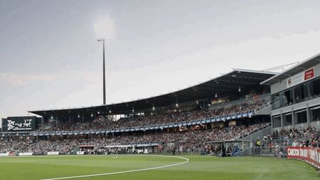 Investiție de 74 de milioane de euro într-un stadion aflat într-un teritoriu „de la capătul lumii”