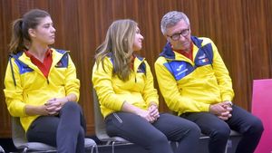 EXCLUSIV | "Exagerăm puțin spunându-i o lovitură." Un nume important din tenis a rupt tăcerea după retragerea Soranei Cîrstea din echipa de Fed Cup