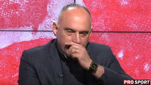 Florin Prunea a răbufnit după retrogradarea lui Dinamo: „Bălănescu e principalul vinovat! Nu-l trage nimeni de mânecă. Se închideau ca șobolanii în birou”