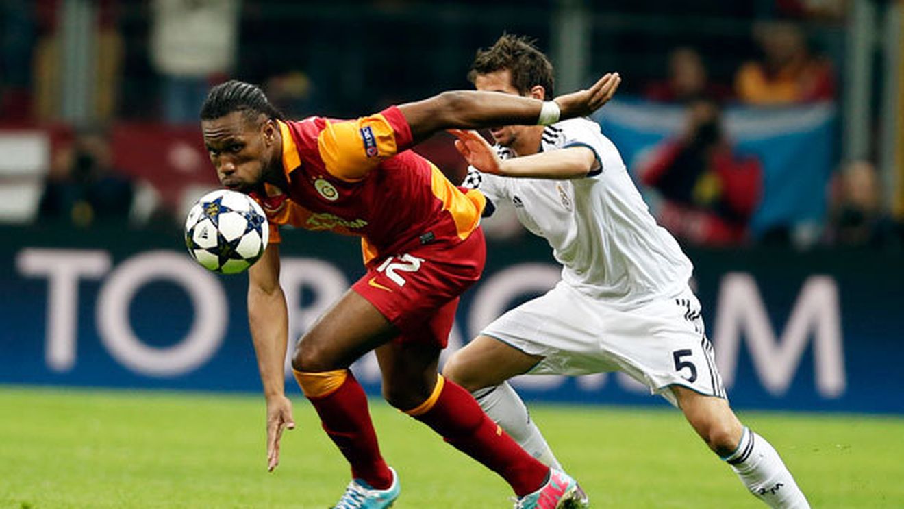 Goluri fantastice pentru turci, calificare pentru spanioli:** Galata - Real 3-2! Drogba a reușit golul serii