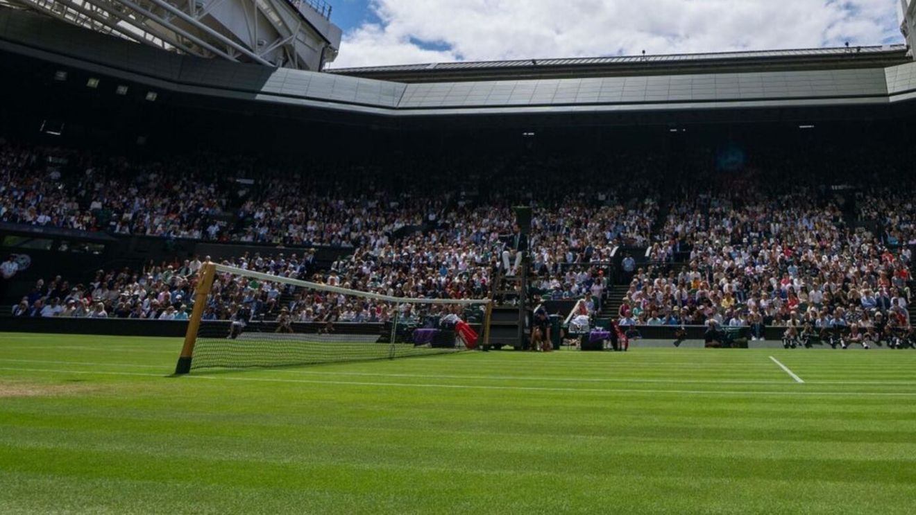 Televiziunea a renunțat la controversatul star înainte de turneu