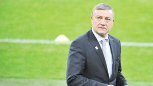 FRF a cerut "time-out" în lupta cu Mititelu!** Tribunalul București va da un verdict pe 29 noiembrie