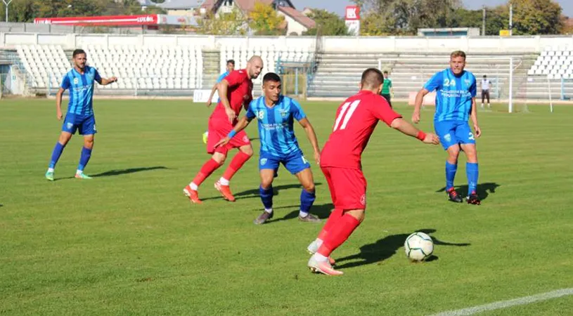 Progresul Spartac e ”absolut convinsă” că FRF face ”jocurile” pentru CSM Slatina și Minaur Baia Mare, prin propunerea barajului pentru promovare în Liga 2: ”Altfel nu s-ar mai fi chinuit nimeni să inventeze, să scoată din joben baraje. Nu ne lăsăm călcați în picioare”