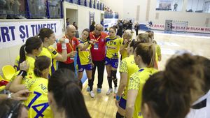 Analiza lui Costică Buceschi după primele 10 etape ale Ligii Naționale de handbal feminin. "Sunt surprize în acest start de sezon doar pentru cei care nu au urmărit foarte atent ce s-a întâmplat în vară"