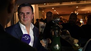 Cristi Balaj sare la gâtul rapidiștilor înaintea meciului Rapid - CFR Cluj. „Nu e posibil un astfel de comportament! Am întors spatele și mă mușcă de picior!” | VIDEO EXCLUSIV ProSport LIVE