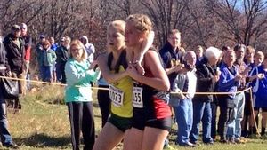 Știa că va fi descalificată, dar tot a pus mâna pe adversară. O elevă din SUA a impresionat la trialurile de cross-country. "Dacă te oprești la câțiva pași de finish, este aproape imposibil să termini și cursa următoare"