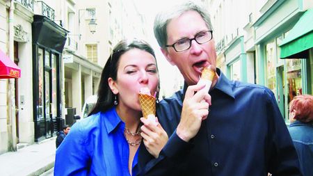 Linda Pizzuti, cea mai sexy patroană din istoria lui Liverpool!** "Ce cântece să învăț?"