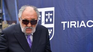 Ion Țiriac a pompat bani cu nemiluita, dar şi-a îndeplinit visul la Bucureşti, în țara lui prea mult iubită: "Nu a crezut nimeni ceea ce putem face aici în 3 luni"